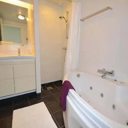 53 Denmark Apartamento *